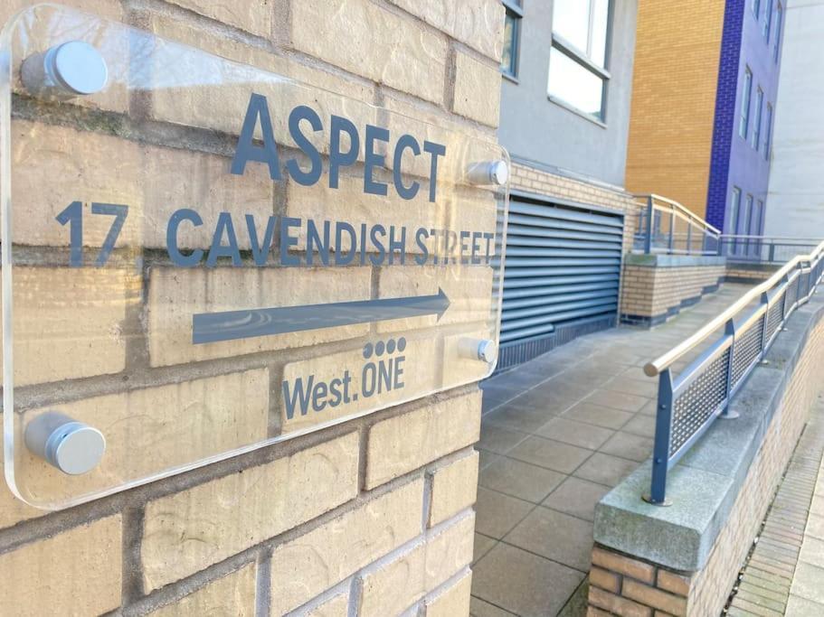 Sheffield City Centre Apartment & Balcony エクステリア 写真