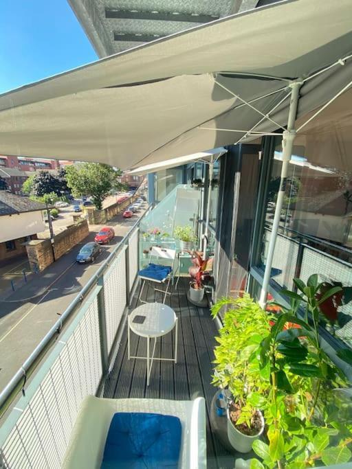 Sheffield City Centre Apartment & Balcony エクステリア 写真
