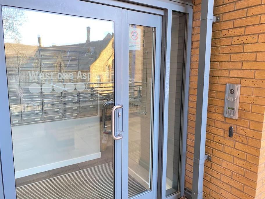 Sheffield City Centre Apartment & Balcony エクステリア 写真